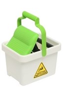 Sabco Ezi Squeeze Roller Mop Bucket 9 Litre